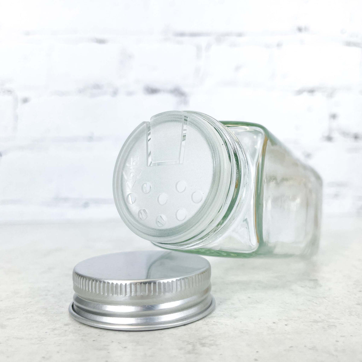 120 Shaker Spice Jars with Silver Lid